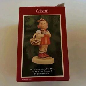 Schmid “Sweetheart” Berta Hummel 1984 Ornament
